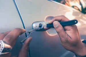 فتح سيارات طوارئ الكويت