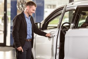 فتح سيارات الكويت