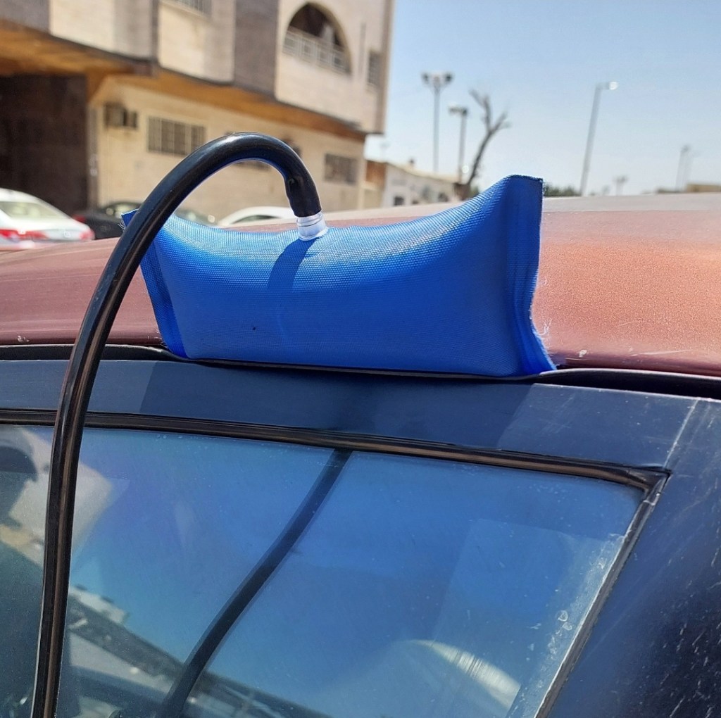 فتح سيارة مقفلة